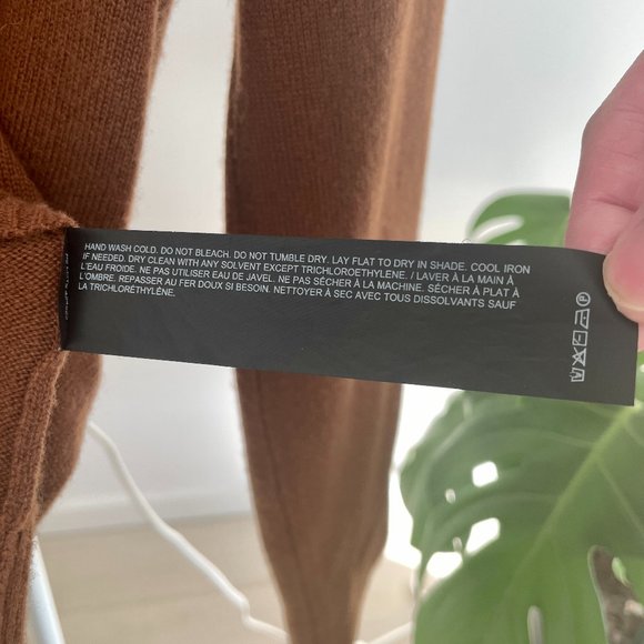 Theory 100% Cashmere Sweater, Color Cocoa, Size S - Picture 5 of 10